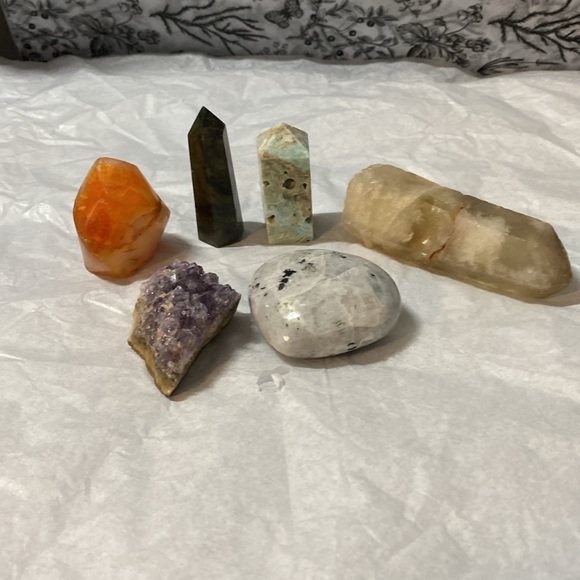 6pc Assorted Gemstone Set - - Picture 3 of 5